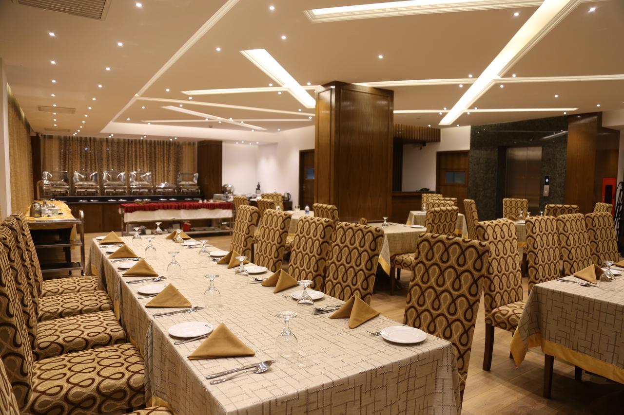 Marino Royal Hotel Dhaka Exterior photo